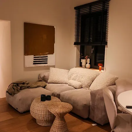 Βίλα Homestorys Nature - Wood Lounge Έουπεν
